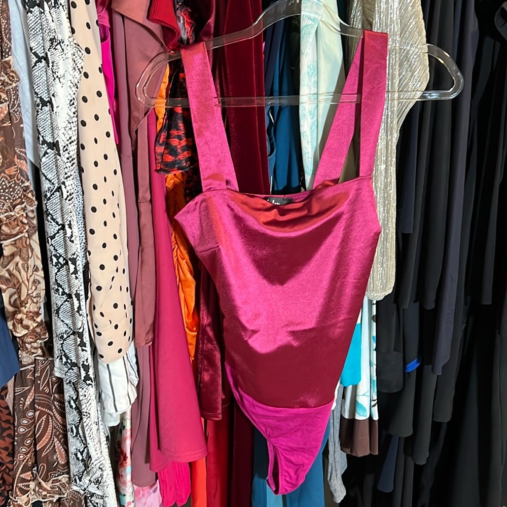 Beautiful lulus satin bodysuit